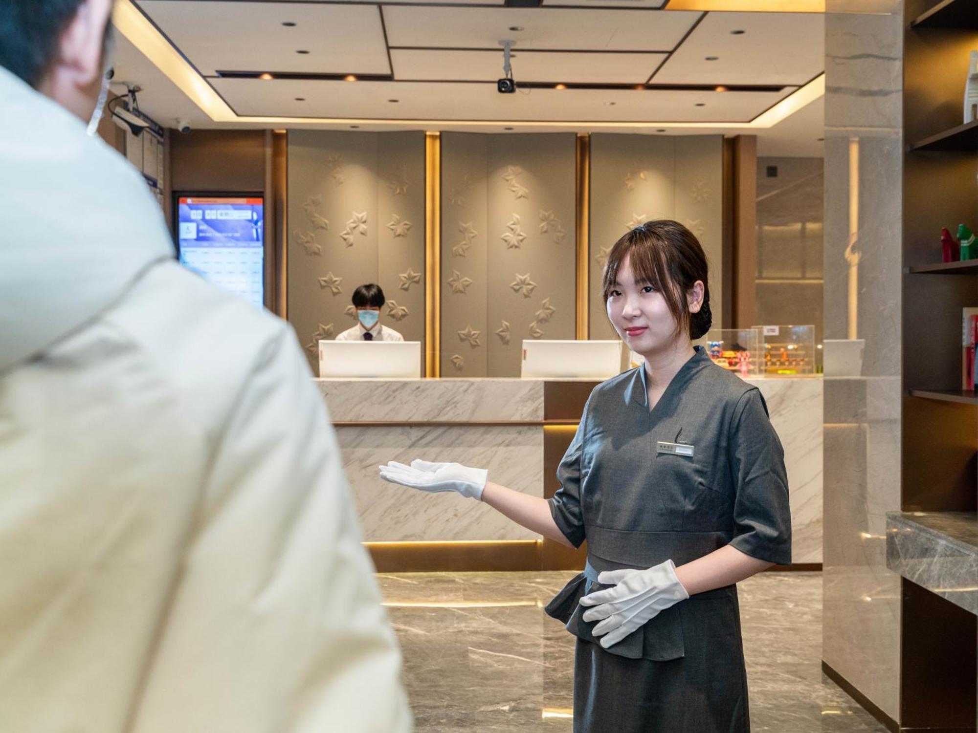 Lavande International Hotel Guangzhou Us Consulate General Guangzhou Grandview Plaza Branch - Free Shuttle Bus To Canton Fair Complex During Canton Fair Period & Free Vpn Internet Access Dış mekan fotoğraf