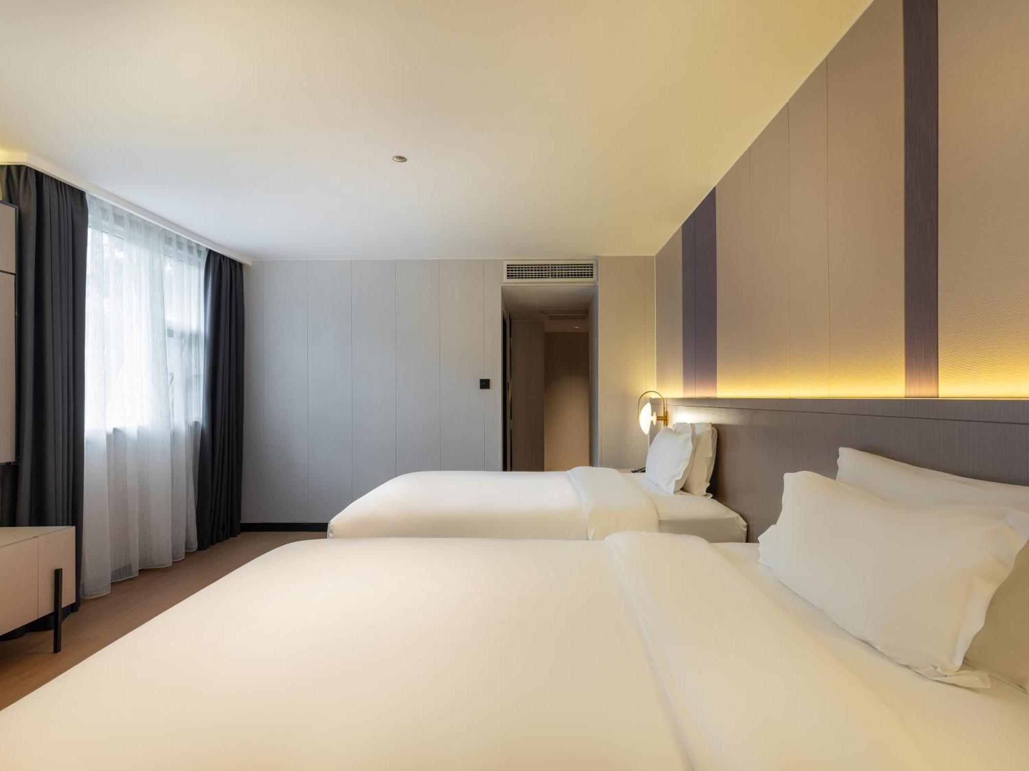Lavande International Hotel Guangzhou Us Consulate General Guangzhou Grandview Plaza Branch - Free Shuttle Bus To Canton Fair Complex During Canton Fair Period & Free Vpn Internet Access Dış mekan fotoğraf