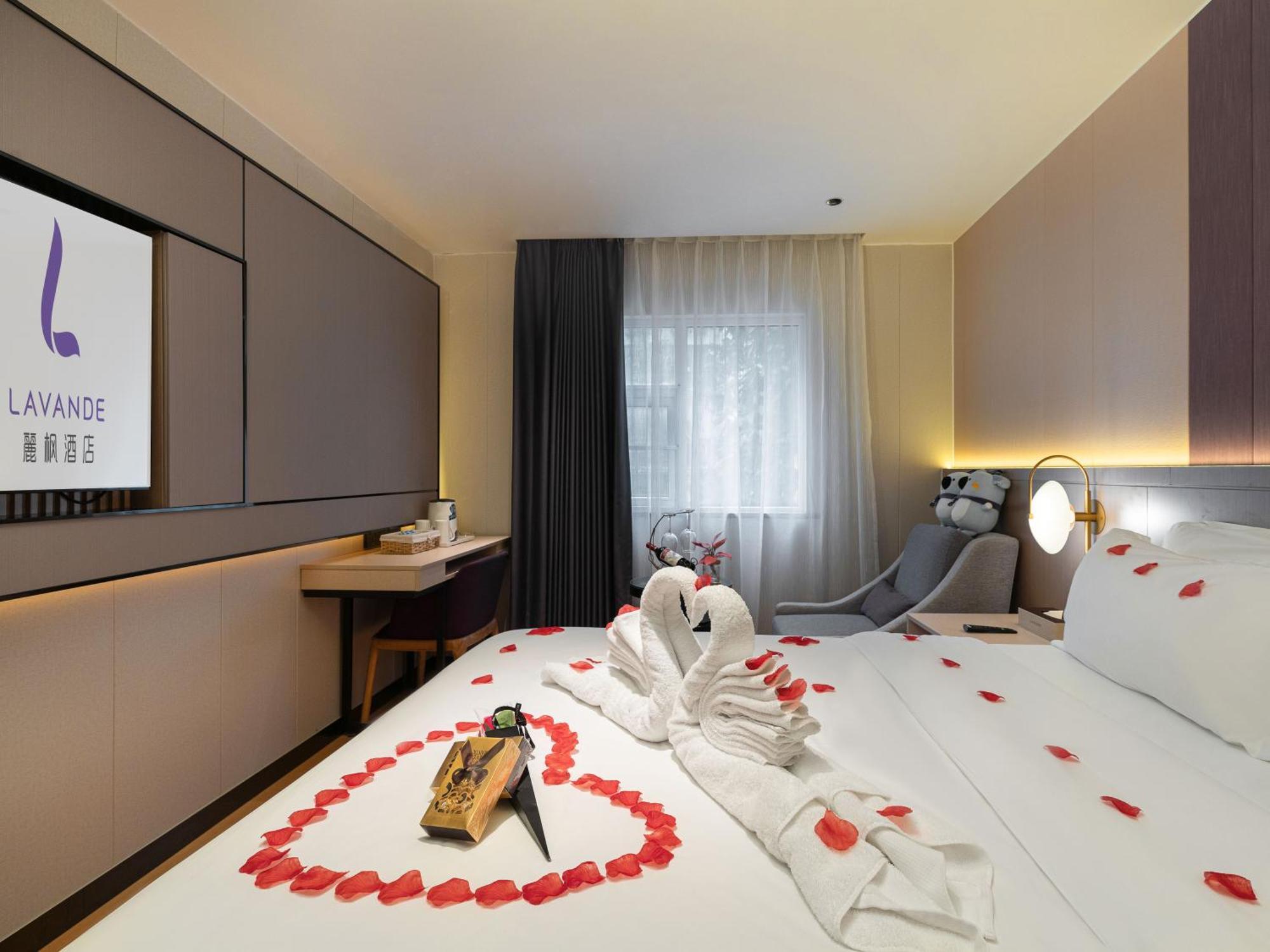 Lavande International Hotel Guangzhou Us Consulate General Guangzhou Grandview Plaza Branch - Free Shuttle Bus To Canton Fair Complex During Canton Fair Period & Free Vpn Internet Access Dış mekan fotoğraf